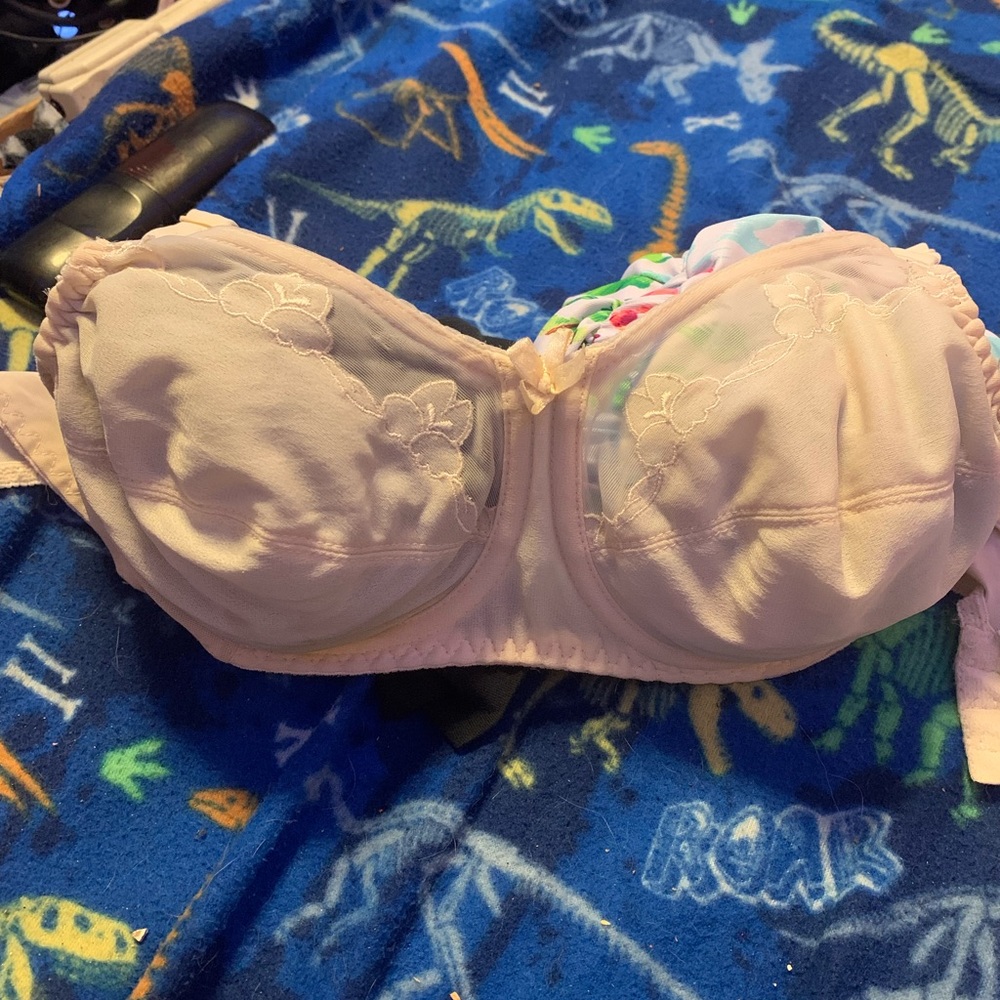 34c unpadded underwire bra